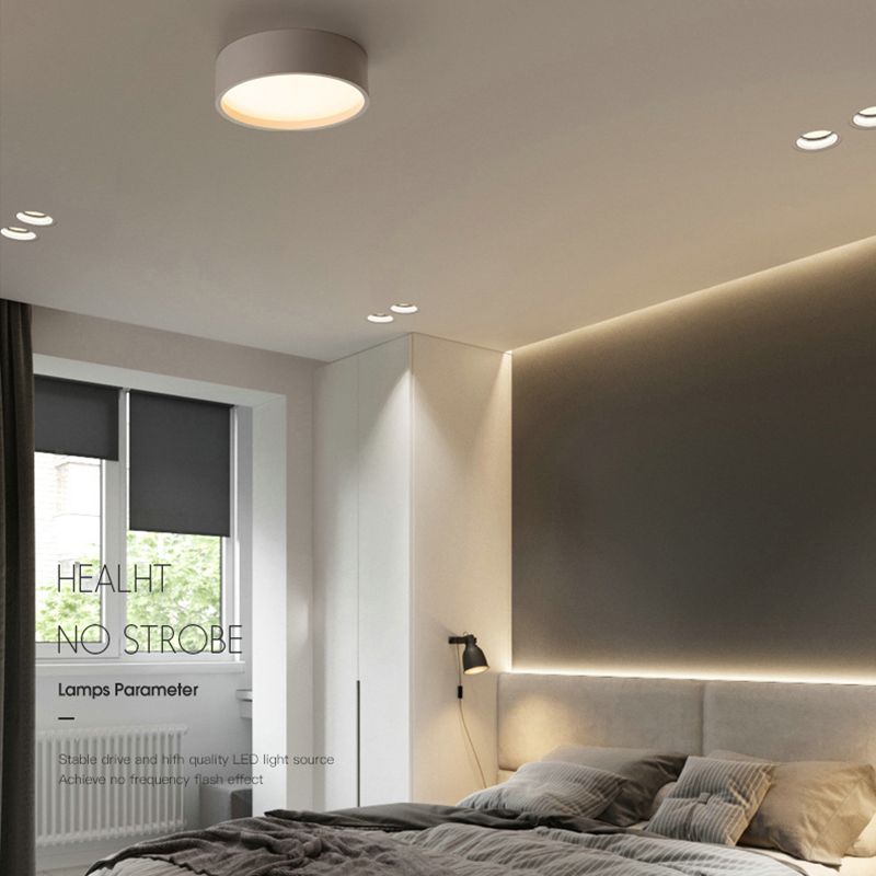 Round Shape LED Ceiling Lamp Modern Iron 1 Light Flush Mount for Balcony