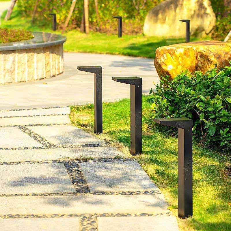 L-Shaped Metallic LED Ground Lighting Artistic Black Solar Stake Light for Pathway