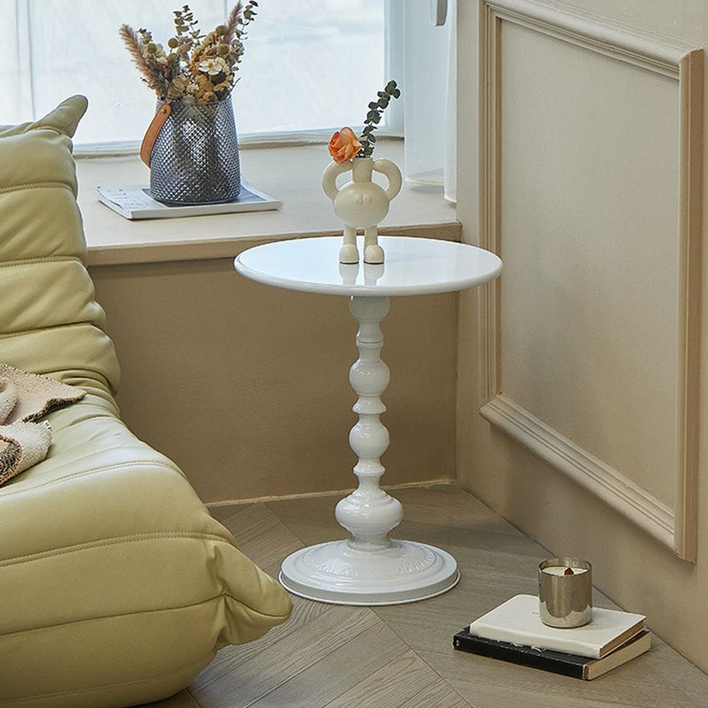 Round Top Pedestal Side Table Contemporary Metal Side End Table