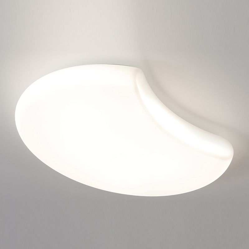 Modern Style Moon Shade Ceiling Lamp Plastic 1 Headed Ceiling Lighting for Restaurant