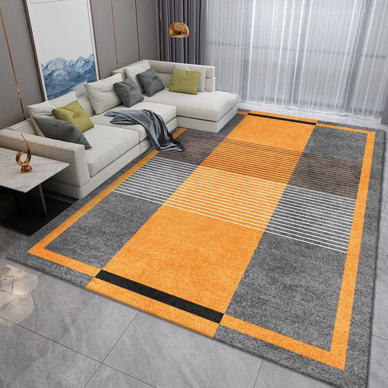 Dark Gray Striped Rug Polyester Modern Indoor Rug Washable Rug for Home Decoration