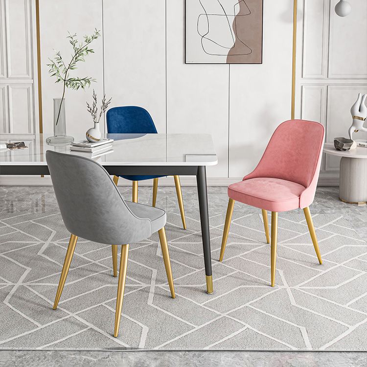 Chaise de salle à manger à dossier solide mental moderne, chaise de cuisine dorée à manger