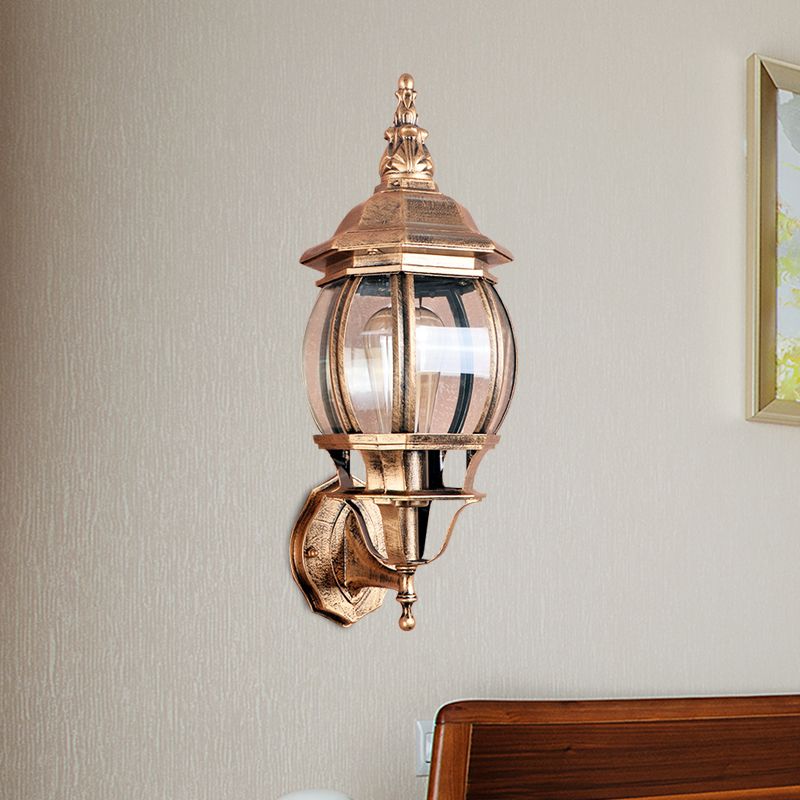1 Bulb Wall Light Fixture Country Outdoor Wall Lighting Ideas with Global Clear Glass Shade in Brass