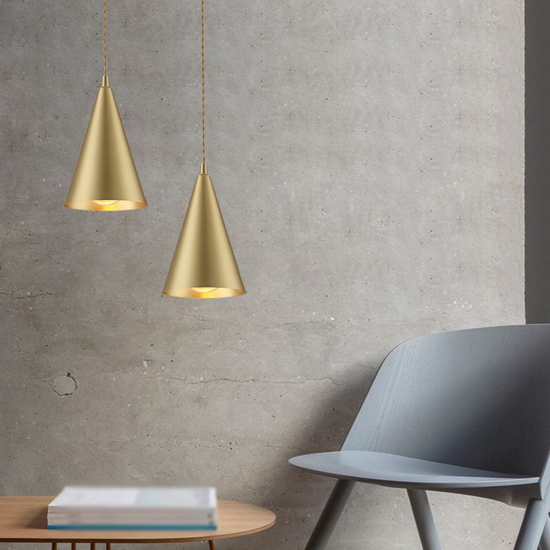 Nordic Shaded Ceiling Pendant Light Metal Dinning Room Down Lighting Pendant in Gold