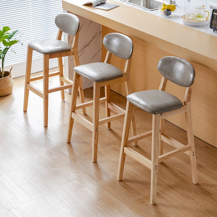 Moderne armloze rugleuning tegenkruk Houten barkruk met kussen voor keuken