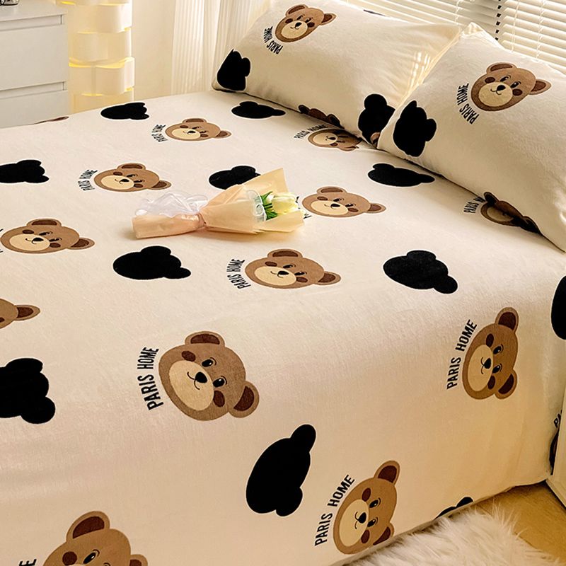 Modern Fitted Sheet Bear Print Wrinkle-Free Fade Resistant Flannel Fitted Sheet