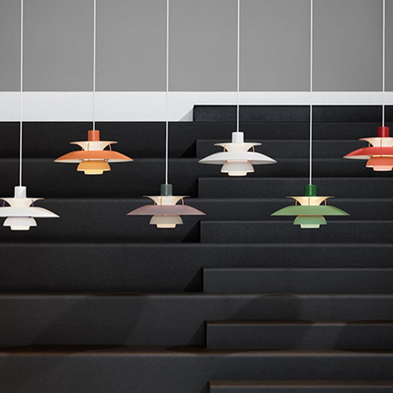 Nordic Style Hanging Light Colorful Metal Shade Pendent Lighting Fixture for Sitting Room
