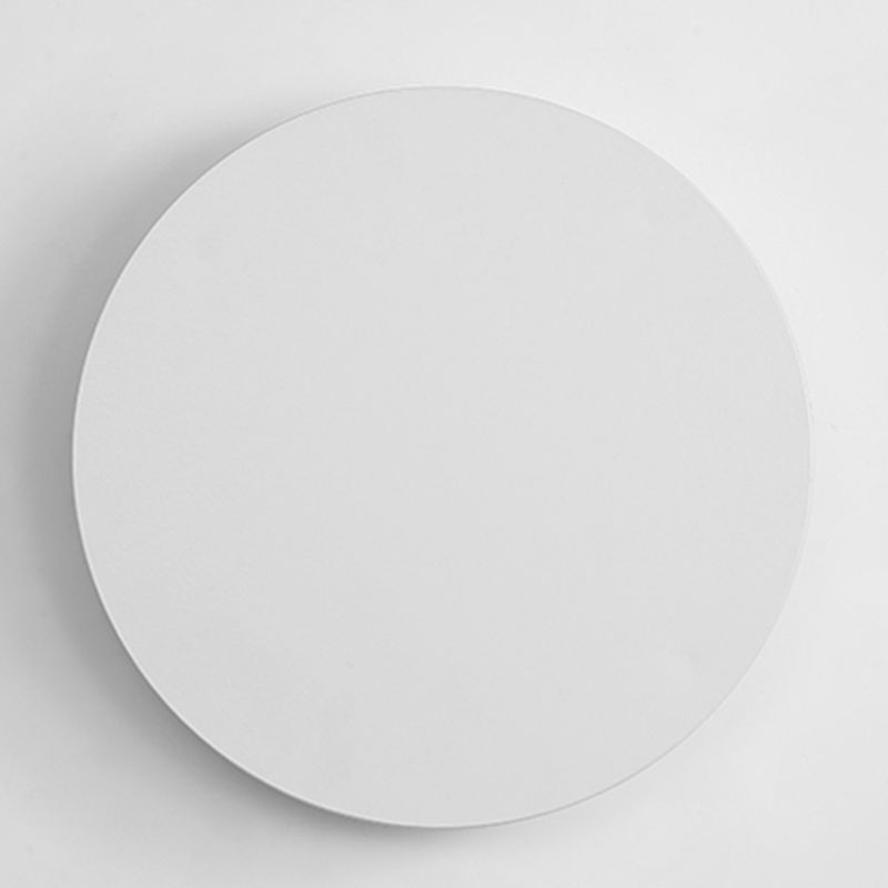Round Shape Metal Wall Light Modern Style 1 Light Wall Mounted Lamp in White