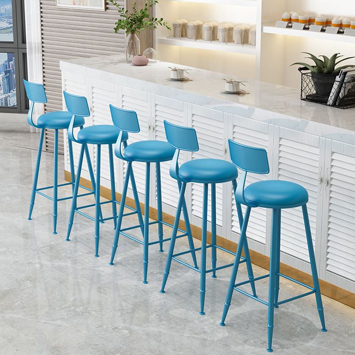 Scandinavian Matte Finish Iron Bar Stool Coffee Shop Footrest Stool
