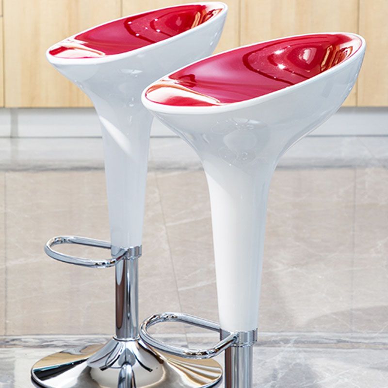 Barhocker des industriellen Stils mit einstellbarer Höhe PP Sitzplatz Barhocker für Küche