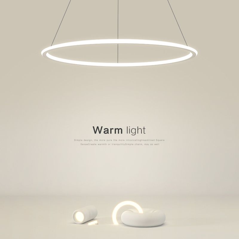 Iluminación moderna de comedor redondo Candelera de metal de metal ligero colgante