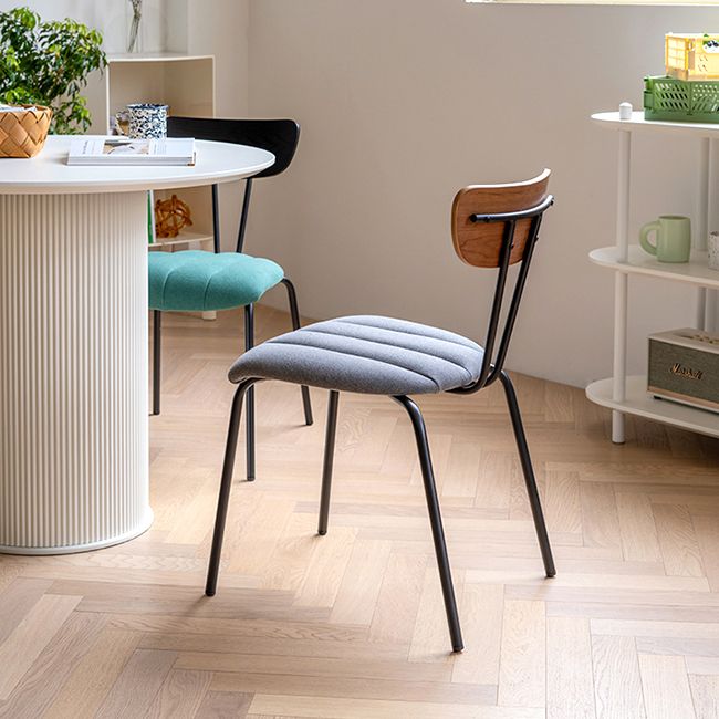 Nordic Style Solid Wood Dining Room Chair Open Back Dining Side Chair for Home Use