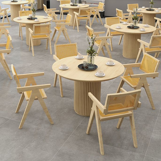 Modern Pedestal Casual Dining Table Round Solid Wood Dinner Table Kitchen Home