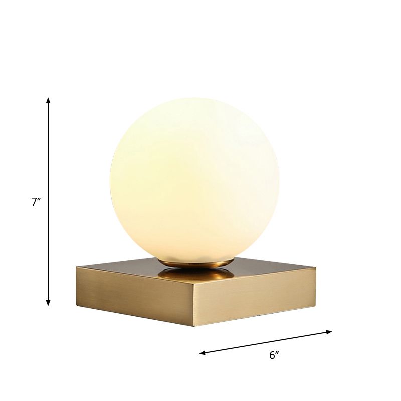 Modernisme ronde bal tafellamp wit glas