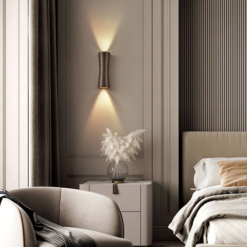 2 Light Metal Wall Sconce Postmodern Wall Mounted Light Fixture for Living Room