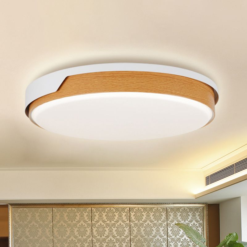 Beige Circle Flush Ceiling Light Modernist LED Wood Flush Mounted Lamp for Bedroom