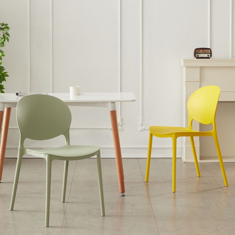 Scandinavian Plastic Armless Dining Chairs Indoor Stackable Side Chair