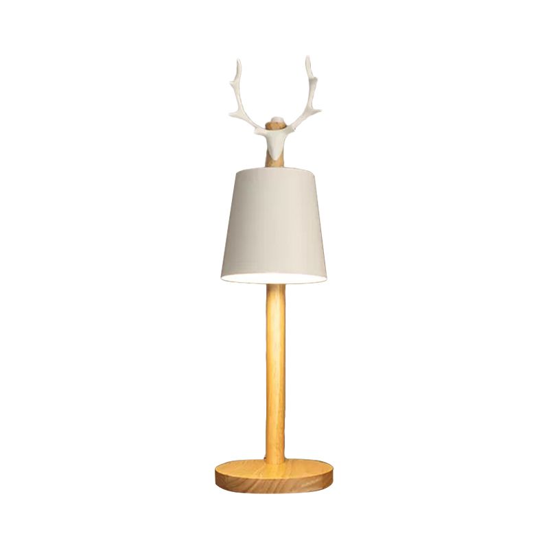 Rotatable Wood Desk Light with Animal Deco Living Room 1 Light Nordic Style Table Lamp in Beige