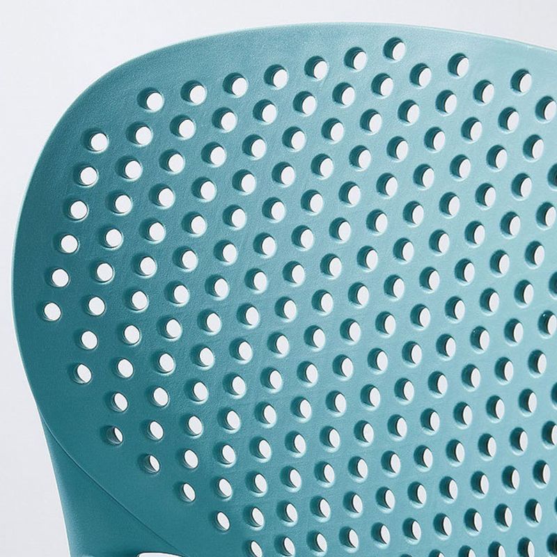 Industrial Low Back Counter Stool Plastic Counter Height Stools for Kitchen