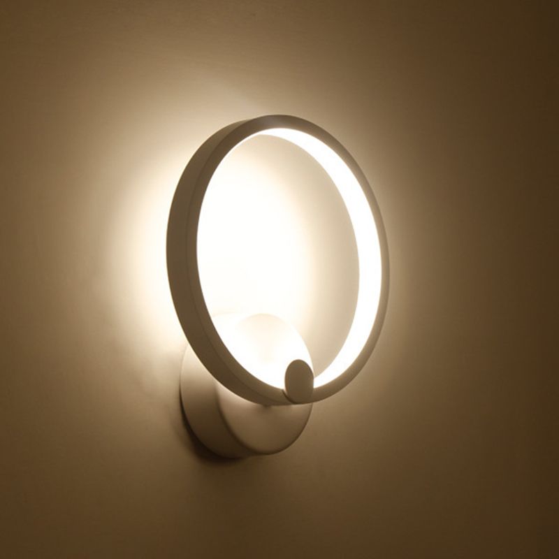 Round Shape Wall Lamp Modern Style Acrylic 1 Light Sconce in White