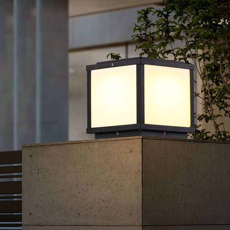 Modern LED Pillar Light Geometric Solar Lighting Fixture for Garden