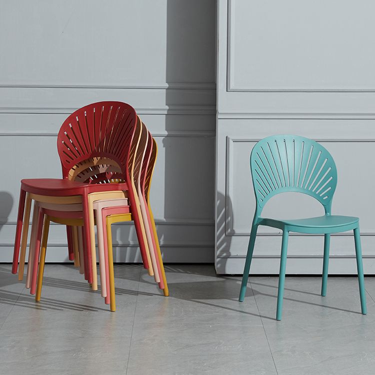 Scandinavian Plastic Armless Dining Chairs Indoor Stackable Side Chairs
