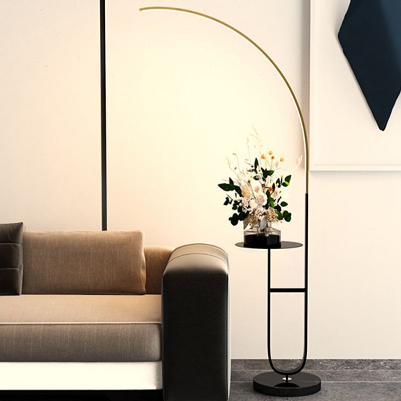 Luce di pavimento in metallo a forma lineare Stile moderno Luce a pavimento singolo montato