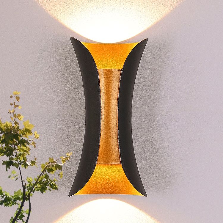 Modern Metal Wall Mount Light LED Wall Light with Aluminum Shade for Living Room