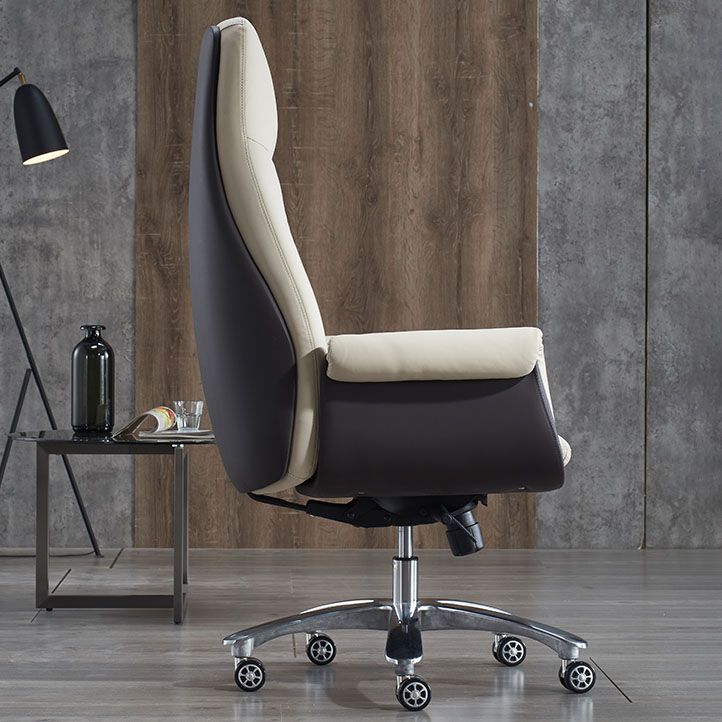 Contemporary Managers Chair Wheels Fixed Arms Tilt Mechanism Executive Chair