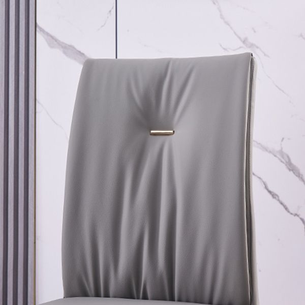 Moderne zeitgenössische Leder -Parsons -Stuhlseite Essstühle mit Metallbeinen