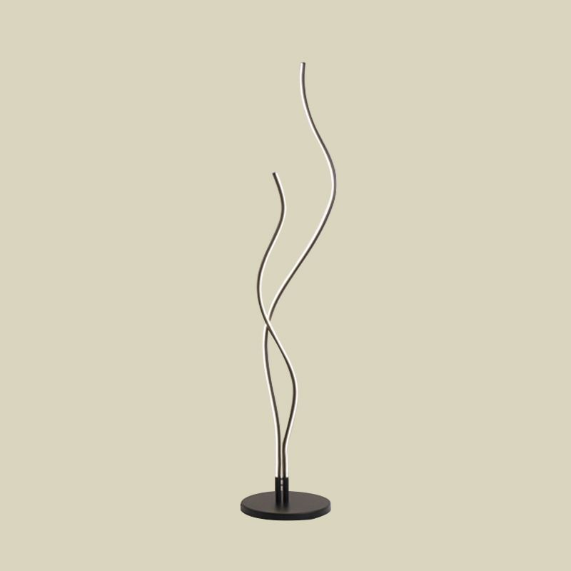Modernista Waving Line Stand Up Lampada Acrilico LED LED LETTURE LETTURA Luce in bianco/nero