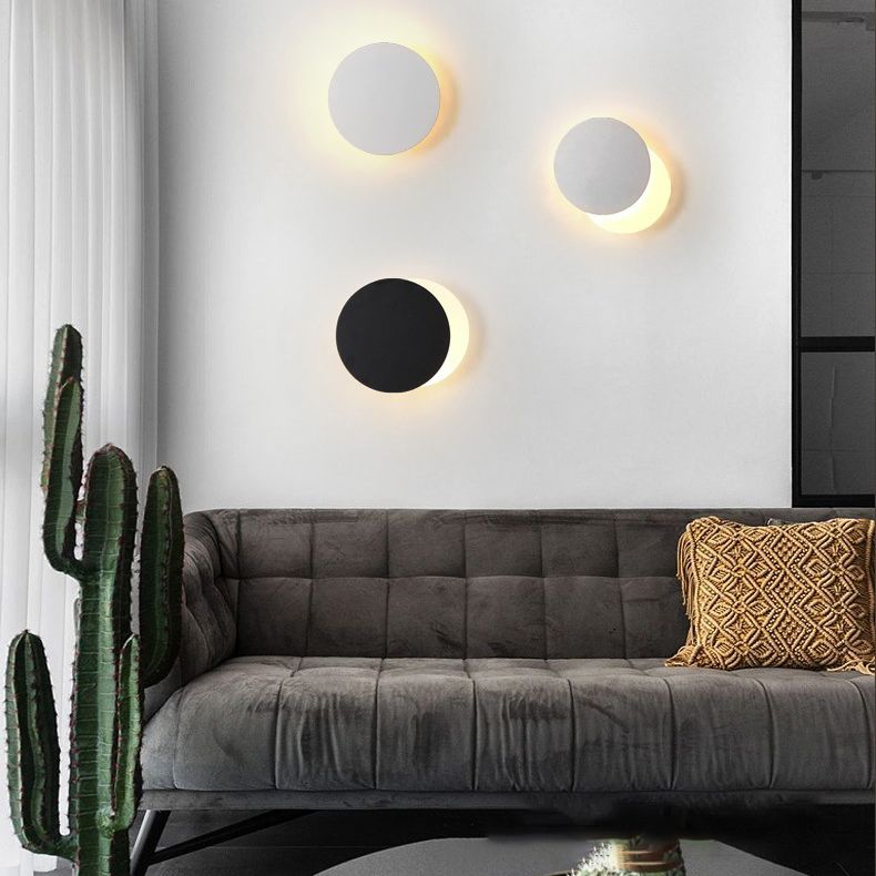 Lampada a parete rotabile circolare in stile moderno in ferro da stiro a led da parete con ombra acrilica