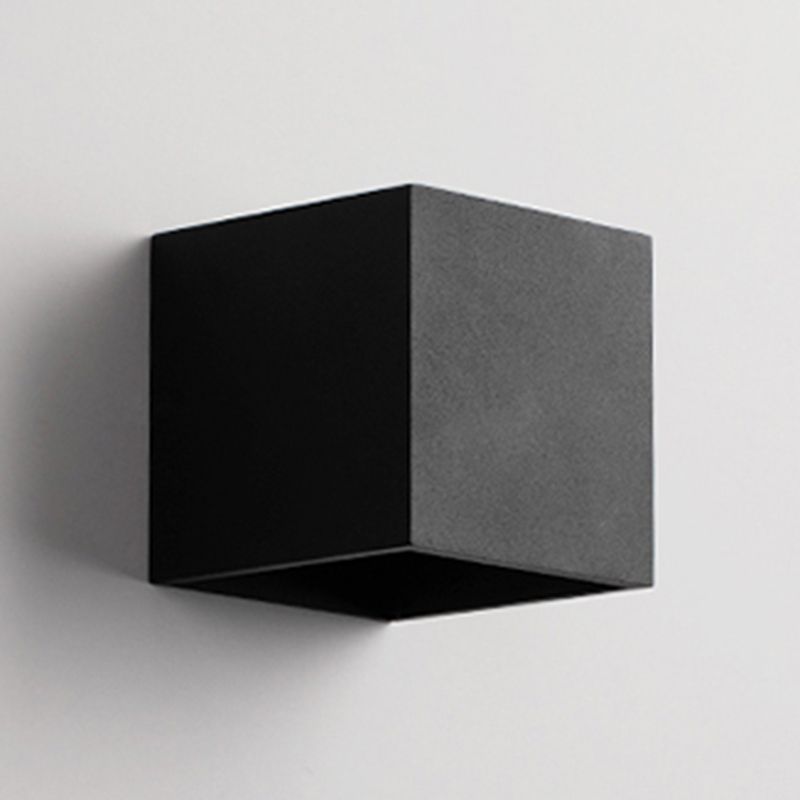 Square Shade Metal Wall Sconce Modern Style 2-Lights Wall Mount Light