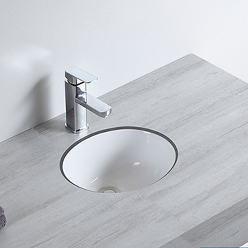 Traditional Undermount Bathroom Sink Porcelain with Pop-Up Drain Basin