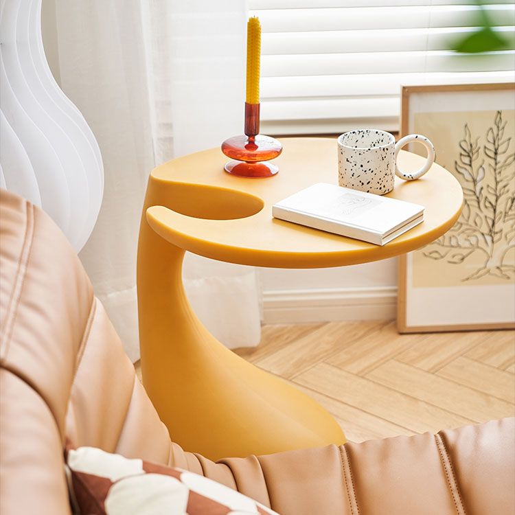 Naturally Shaped Accent Side Table Plastic C Side Table Side End Snack Table