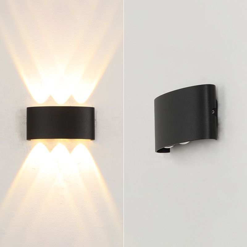 Pronzo della parete della casa con pale per la casa per le vetrici.