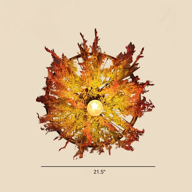 Einzel Wagenradwand Lampe Industrial Metallwandmontiertes Licht mit künstlichen Pflanzen -Deko