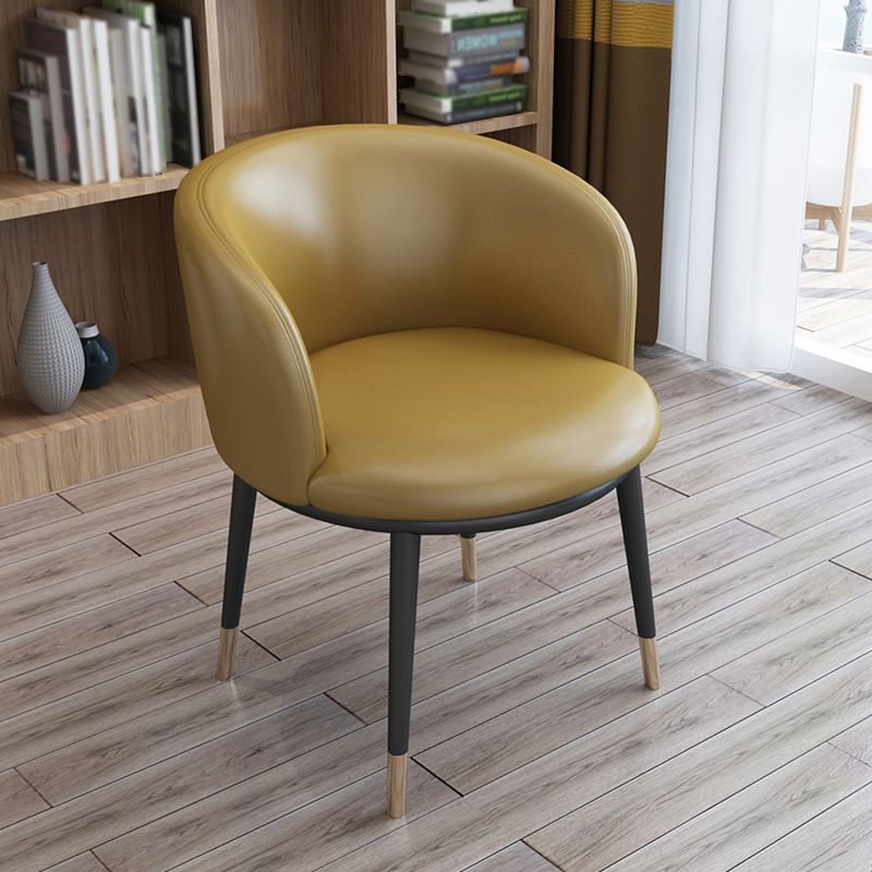 Faux Leather Contemporary Dining Chair with 4 Legs Matte Finish Solid Back Chair