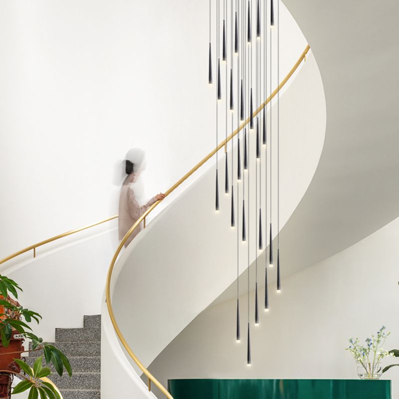 Spirales multi -Deckenlicht minimalistischer metallischer Treppenhängung Beleuchtung mit Acrylschatten