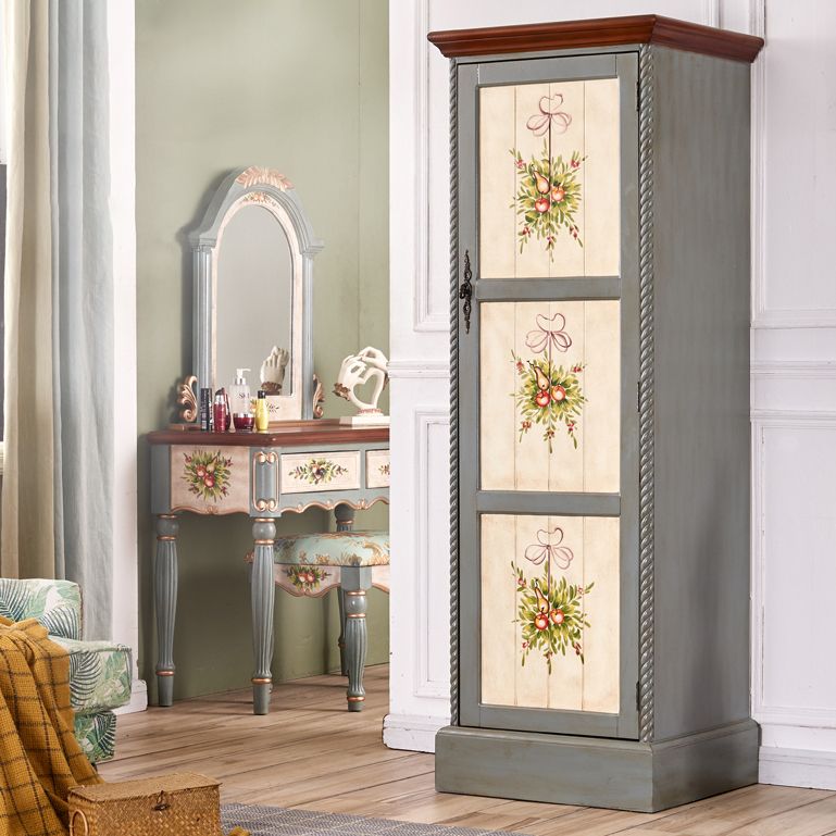 Traditional Birch Wood Storage Cabinet Matte Finish Cabinet for Home