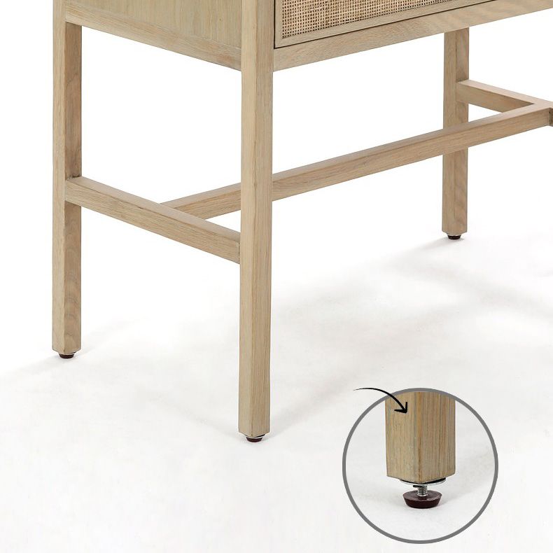 Contemporary Rectangle Chest Straight Legs with 5 Drawers Accent Chest