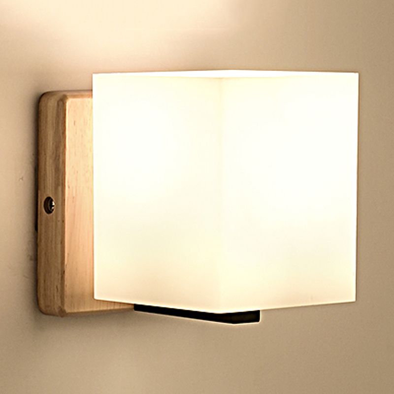 1 Bulb Small Wall Light Japanese Style Opal Glass Wall Lamp in White for Hallway Stairway
