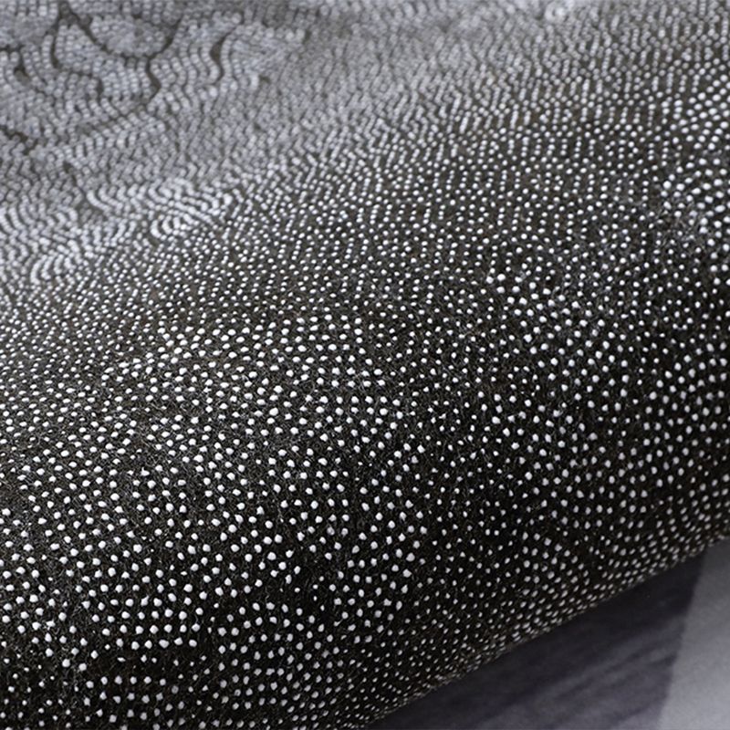 Farblich gemischter dreieckiger Teppich aus Polyester, minimalistischer Teppich, rutschfeste Rückseite, Innenteppich für Heimdekoration