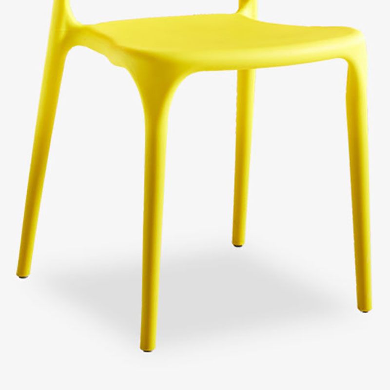 Silla lateral casera de plástico apilable Silla de comedor con respaldo abierto contemporáneo
