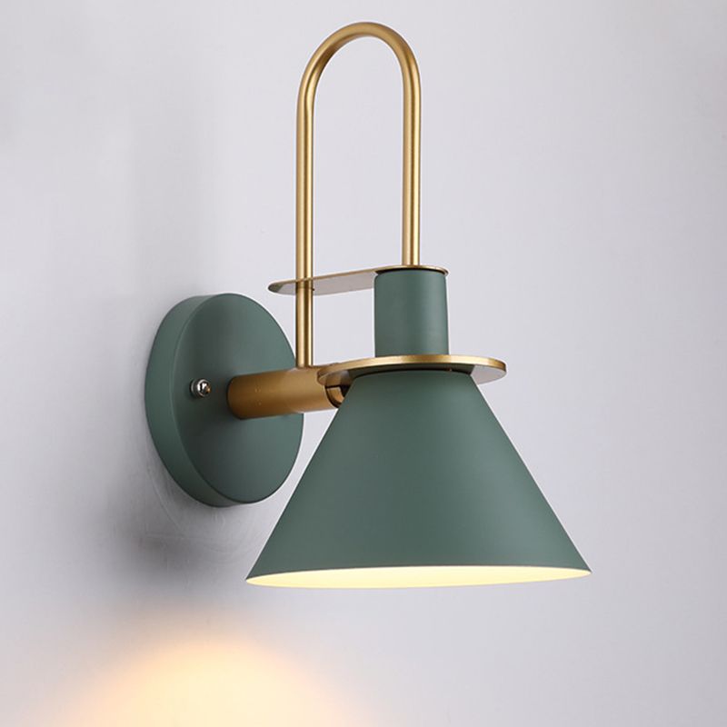 Studio a imbuto Studio Lampada murale Metal 1 Luce a parete in stile nordico per soggiorno