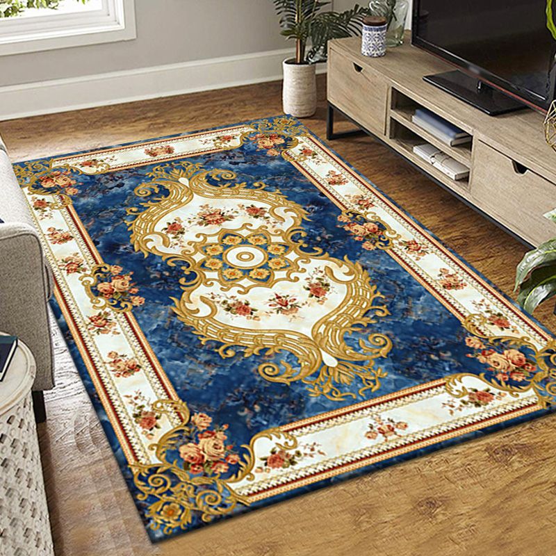 Dark Red Victorian Rug Polyester Graphic Rug Non-Slip Backing Rug for Living Room