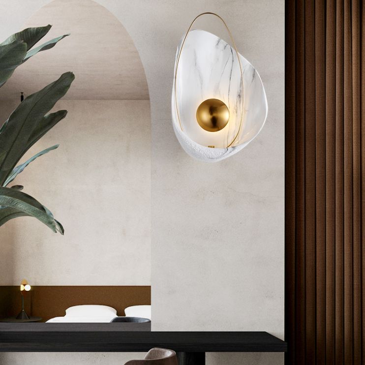 Appliques de lumière murale géométrique contemporaine lampe à support mural en résine pour le salon