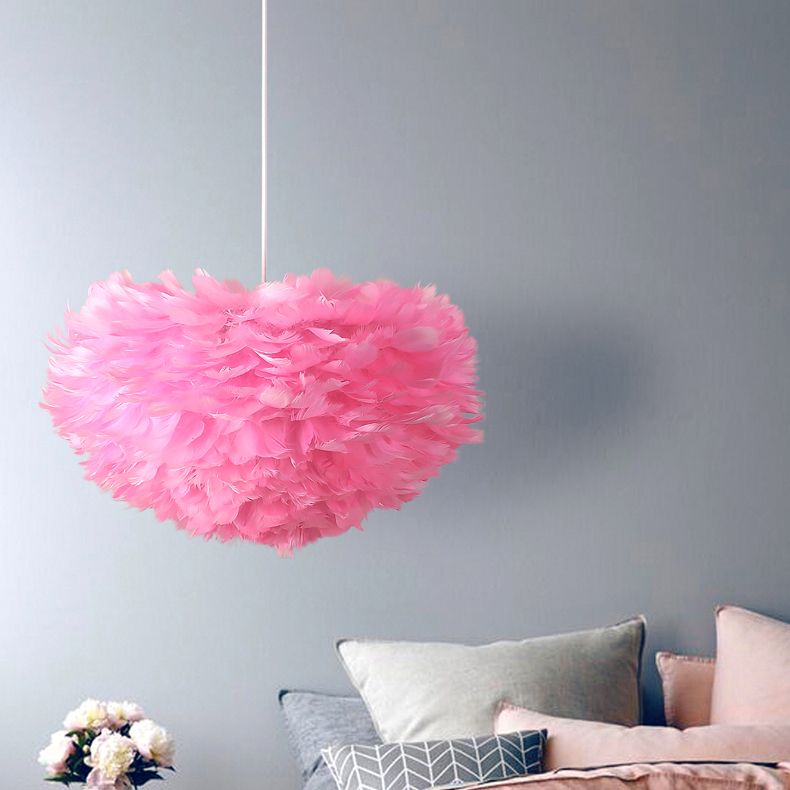 Lampe pendentielle en plumes