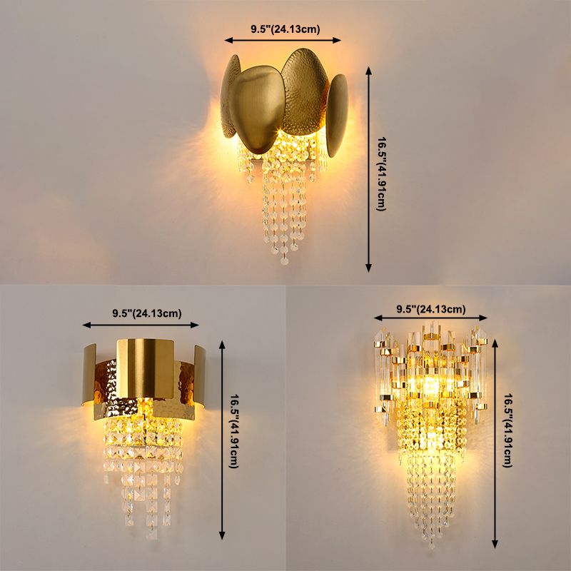 Pronzo della parete a montaggio a filo oro con lampada da parete postmoderna a tonalità di cristallo chiaro
