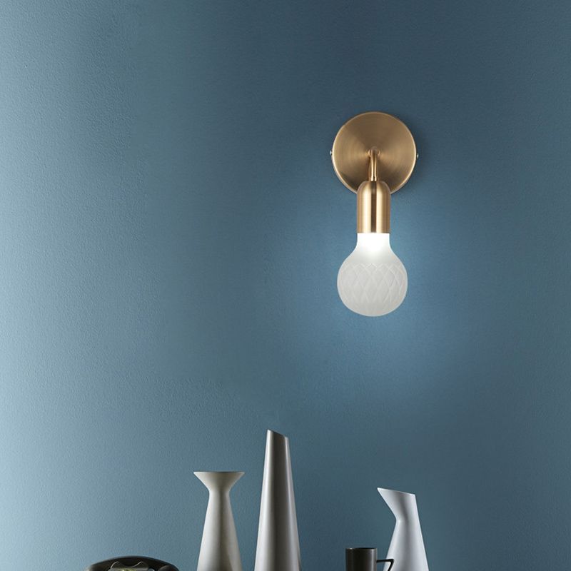 Creative Glass Ball Wall Mount Lighting Metal Arm Wall Light for Bedside TV Background